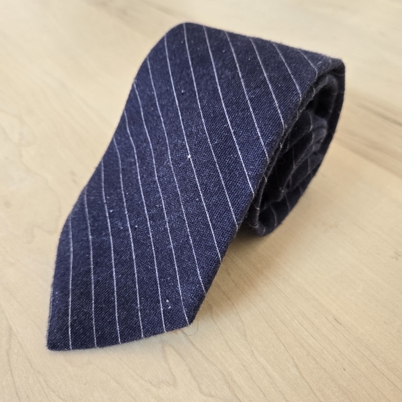 🇬🇧Ted Baker Dark Blue Cotton Pinstripe Tie - Picture 2 of 7